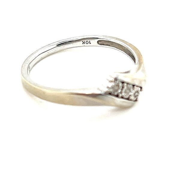 10K White Gold 3-Small Diamonds Ring - Picture 6 of 11